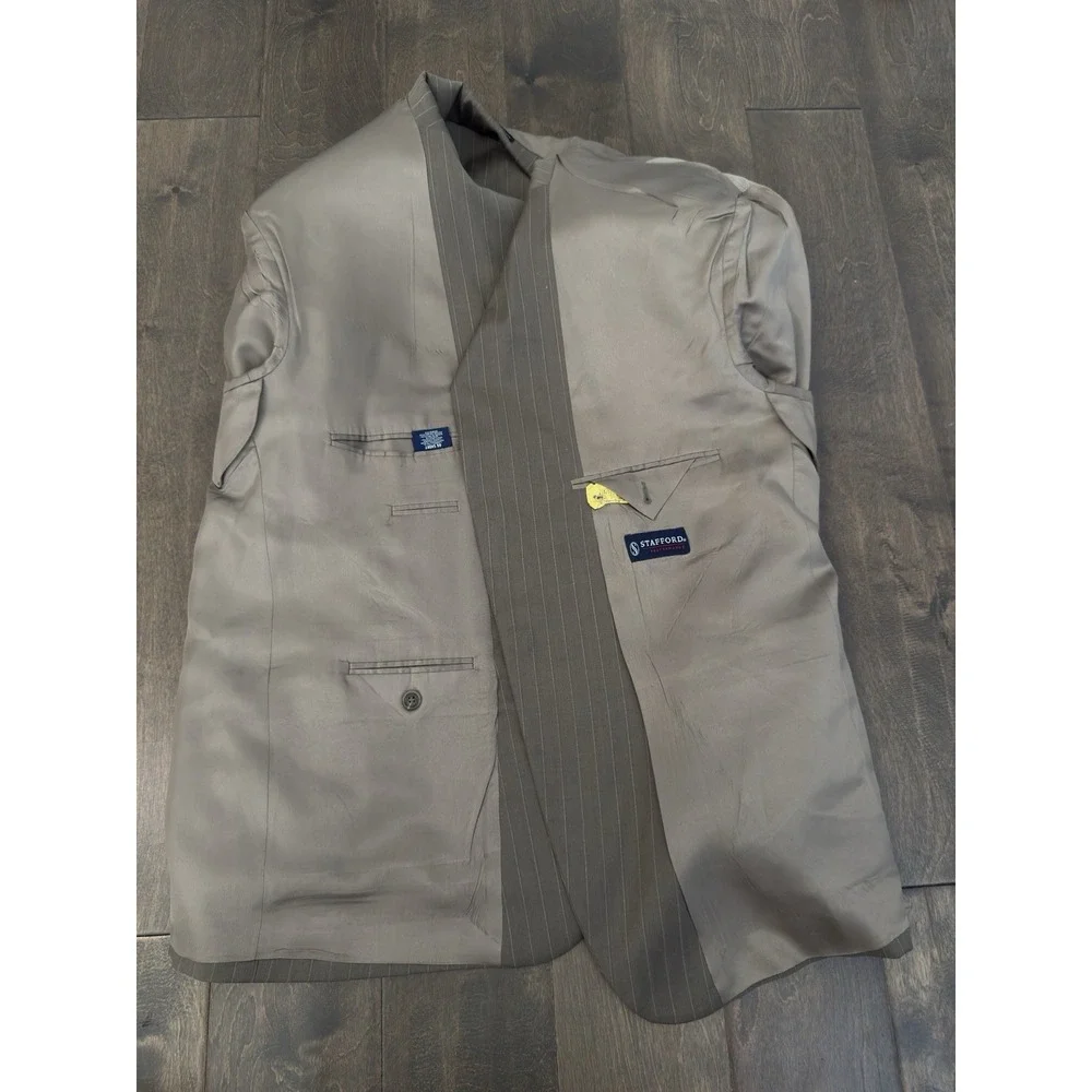 Stafford‎ Mens Brown Pinstripe Suit Jacket Blazer Size 46S Two Button 100% Wool
